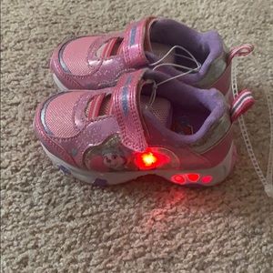 Toddler girls light up shoes sz 6